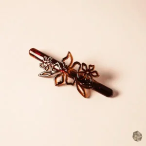 Hebilla en carey ecológico en Colombia con diseño de estrella, accesorio de lujo disponible en Bogotá, Cali, Ibagué, Medellín, Manizales, Popayán, Villavicencio, Pitalito, Barranquilla, Cartagena y Bucaramanga.